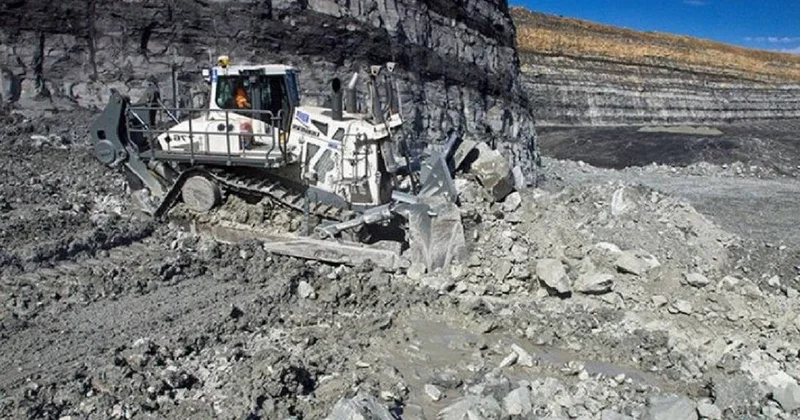 73 tonluk dev buldozer uzaktan kumandayla çalışıyor: Binlerce kilometreden yönetiliyor Sözcü Gazetesi