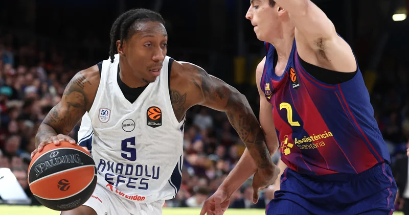 Anadolu Efes te Saben Lee ile yollar ayrıldı