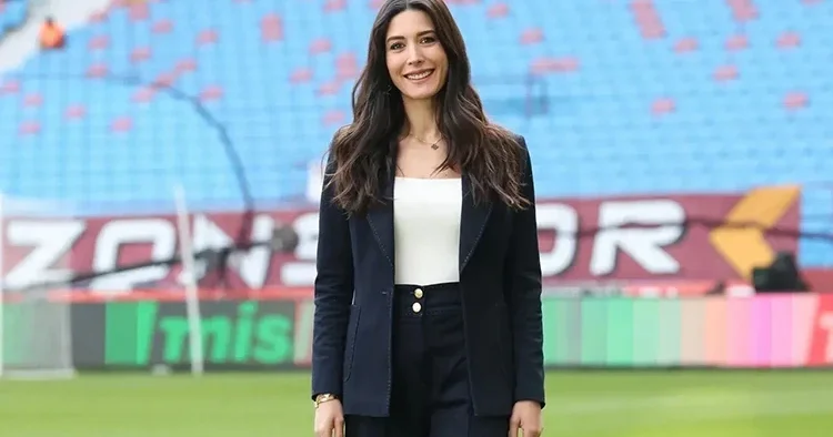 Trabzonspor Yönetim Kurulu Üyesi Gözde Atasoy: Hakem hatalarını konuşmadığımız bir sezon diliyorum!
