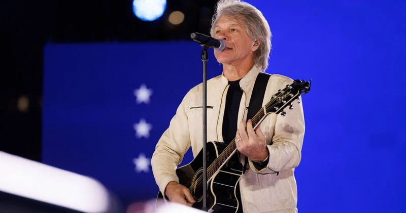 Ses tellerinden ameliyat olan Jon Bon Jovi sahnelere döndü