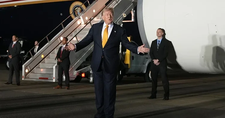 Trump Ankara dan dönüş yolunda NATO Zirvesi ni değerlendirdi: Türkiye ile çok iyi ticaret anlaşmaları yaptık