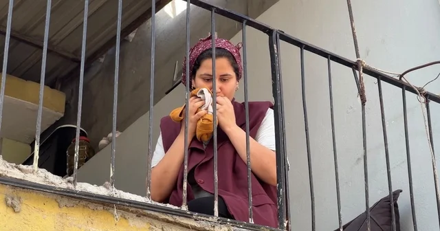 Annesi sokaktan korkarken, facia evlerinin balkonunda yakaladı Acılı anne: Onu kapının önüne bile çıkarmak istemezdim Mersin Haberleri Habertürk Yerel Haberler