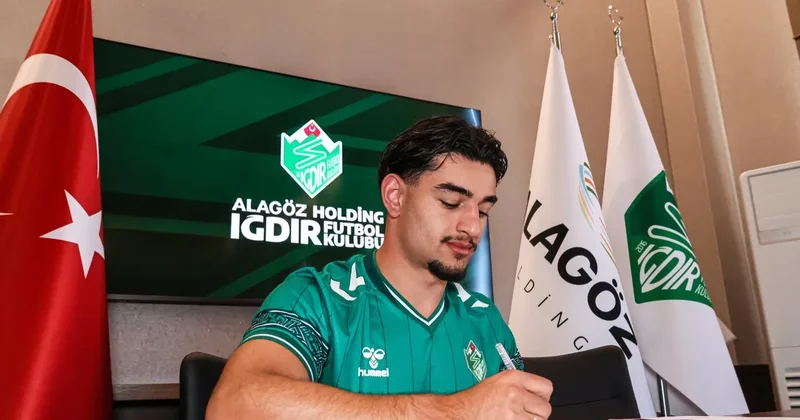 Devran Şenyurt, Iğdır FK ya transfer oldu!