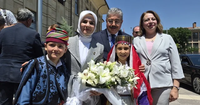 Aile ve Sosyal Hizmetler Bakanı Göktaş tan Eskişehir Valiliği ne ziyaret Eskişehir Haberleri Habertürk Yerel Haberler