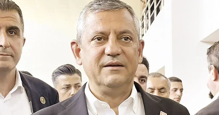 Özel’den savunma tepkisi