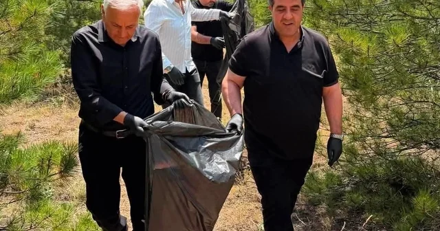 Anahtar Parti Kırşehir Teşkilatı orman temizliği seferberliğine katıldı Kırşehir Haberleri Habertürk Yerel Haberler