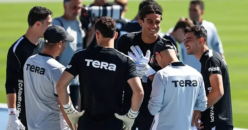 Beşiktaş ta kaptan Orkun Kökçü ve yeni transfer Doğan Alemdar, antrenmana katıldı Fanatik Gazetesi Beşiktaş (BJK) Haberleri Spor