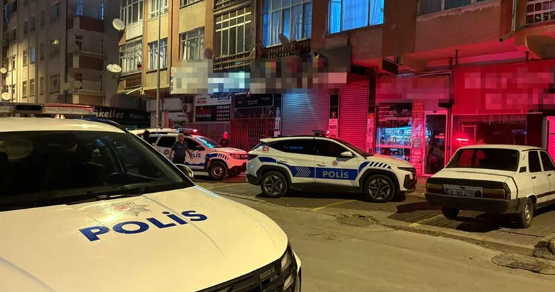 Biber gazı sıkıp bıçakladı