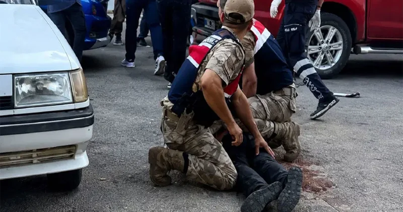 Şanlıurfa’da hastane önünde silahlı saldırı: Cinsel istismar şüphelisi öldü, 9 yaşındaki çocuk ağır yaralandı Son Haberler