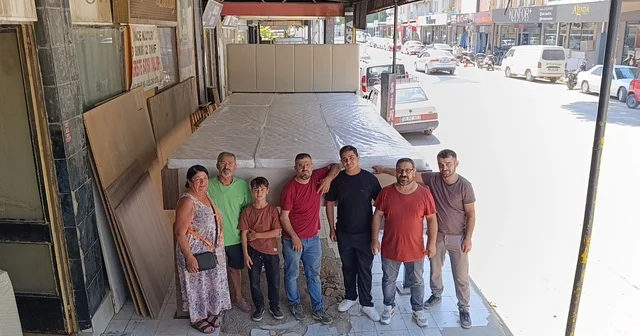 İnegöllü mobilya ustası, Almanya daki fuar için 6 metrelik yatak üretti Bursa Haberleri Habertürk Yerel Haberler