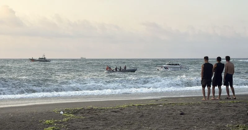 Zonguldak ta denize giren 2 kişiden biri kurtarıldı, diğeri aranıyor