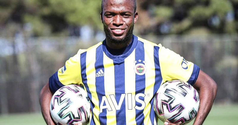 Eski Fenerbahçeli Enner Valencia dan 1 yıllık dev imza