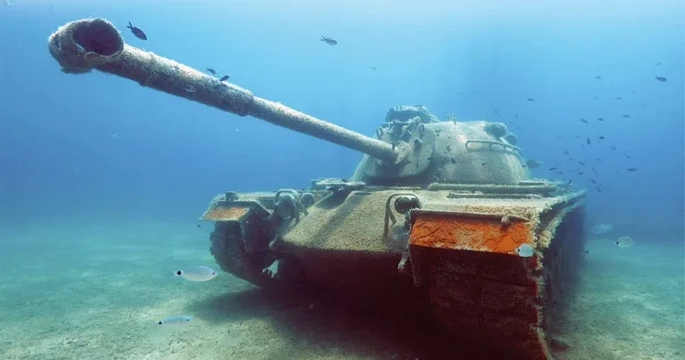 Tank batığına büyük ilgi