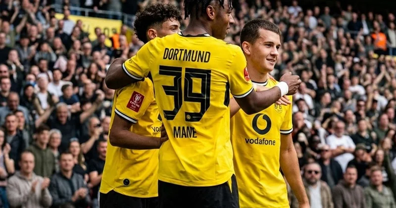 5 gollü dev maçta yeni sezonun ilk kupası Borussia Dortmund un