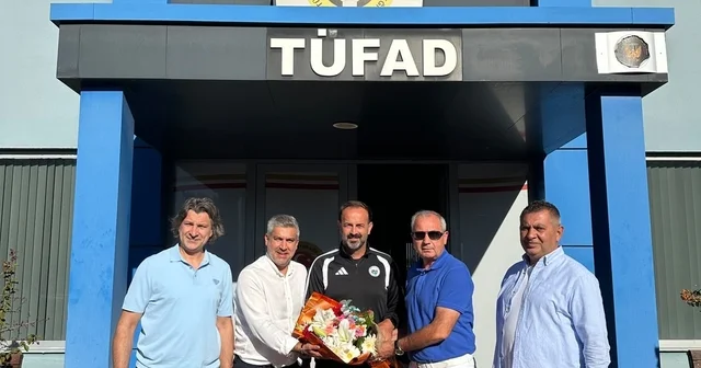 TÜFAD Kayseri Şubesi nden Adem Çak a hoşgeldin çiçeği Kayseri Haberleri Habertürk Yerel Haberler