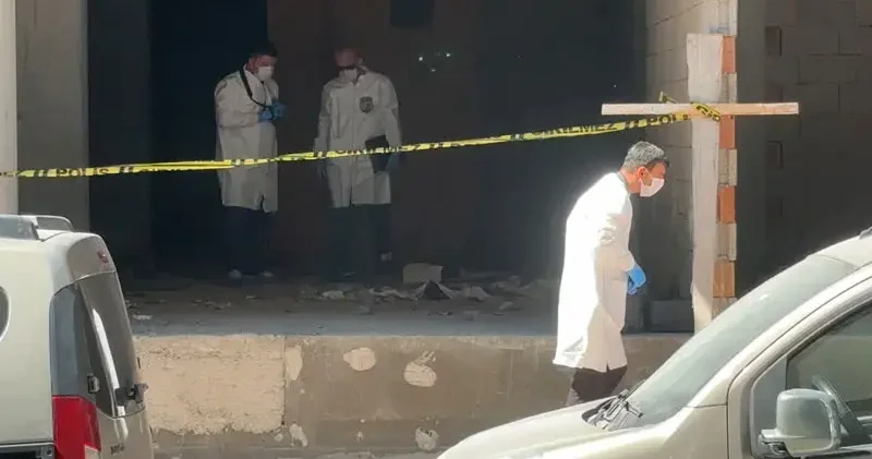 Avcılar’da inşaat halindeki 7 katlı binada erkek cesedi bulundu