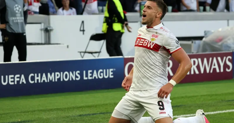Galatasaray ın kapısından dönmüştü! Devler Ligi nde 12 dakikada hat trick yaptı