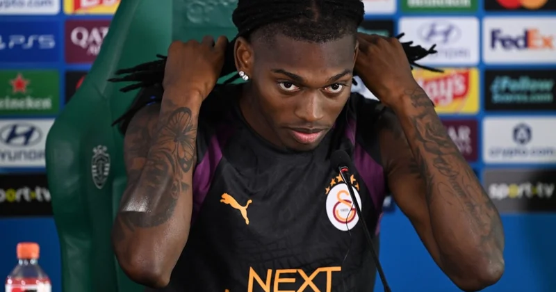 Galatasaray ın yeni yıldızını bekleyen tehlike! Sahaya çıkar çıkmaz... Sözcü Gazetesi