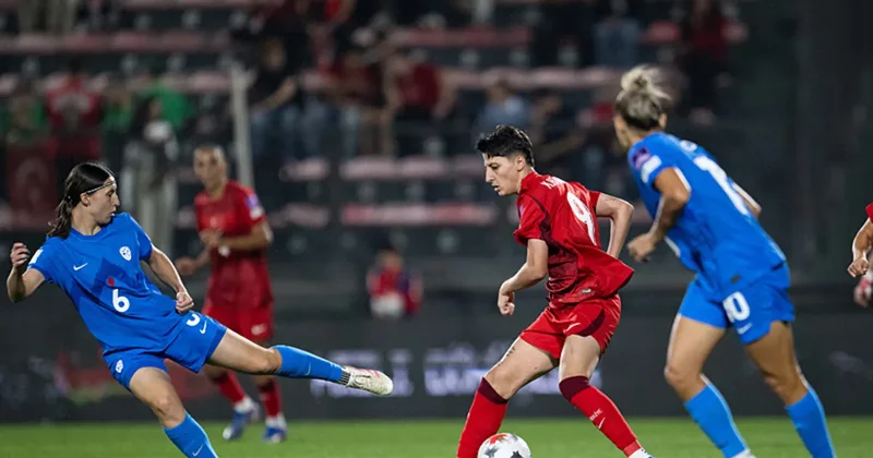 A Milli Kadın Futbol Takımı, Slovenya maçında üstünlüğü koruyamadı!