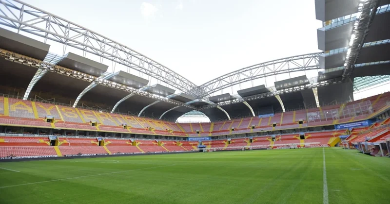 Kayserispor un stadı yenilendi! Milli maç istiyorlar Sözcü Gazetesi