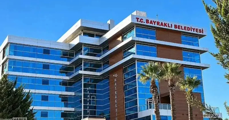 Bayraklı Belediyesi ne soruşturma: Eski belediye başkanı dahil 6 kişi tutuklandı, 9 kişi serbest bırakıldı