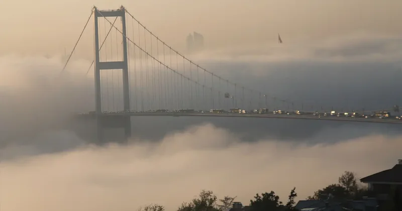 Meteoroloji den cuma günü için peş peşe uyarı! Hava adeta ikiye bölünecek