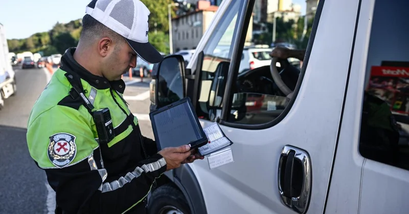 İstanbul daki denetimlerde 493 kişi yakalandı