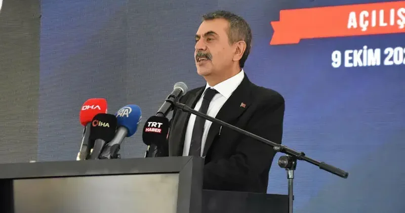Bakan Tekin: 600 bin derslik inşa ettik