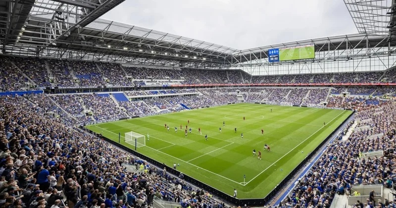 Premier Lig in köklü takımı satışa çıkarılıyor: 2 yıl önce 400 milyon sterline satın alınmıştı Sözcü Gazetesi