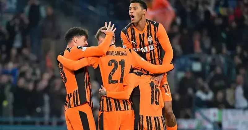 Ukrayna da zirve Arda Turan ın! Shakhtar Donetsk ten tarihi galibiyet: 7 1 kazandı, zirvede farkı açtı Fanatik Gazetesi Futbol Haberleri Spor