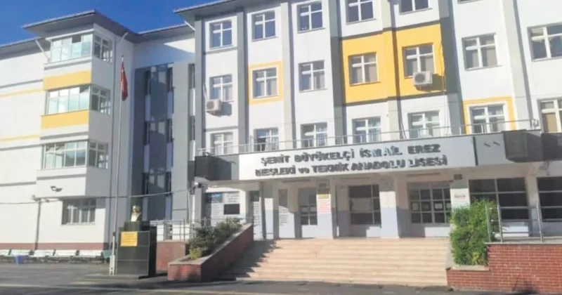 Lisede ördek yürüyüşü skandalı
