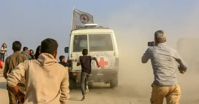 Hamas 2014’te esir alınan İsrailli askerin cesedini teslim etti VİDEO İZLE