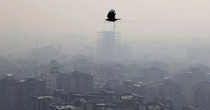 Huzistan da Hava Kirliliği Nedeniyle Okullar Tatil Edildi