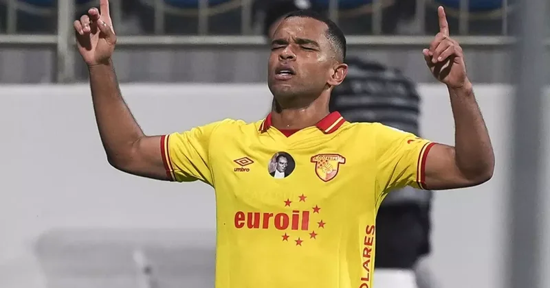 Juan, Göztepe yi 3 dakika içerisinde galibiyete taşıdı