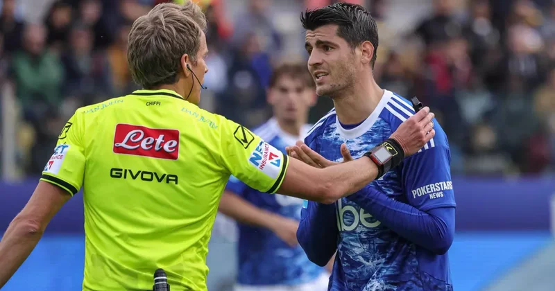 Galatasaray dan olaylı ayrılmıştı! Resmen kabusu yaşıyor: Psikolojisi bozuldu