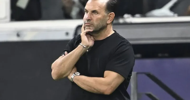 Okan Buruk tan oyuncularına bomba sitem