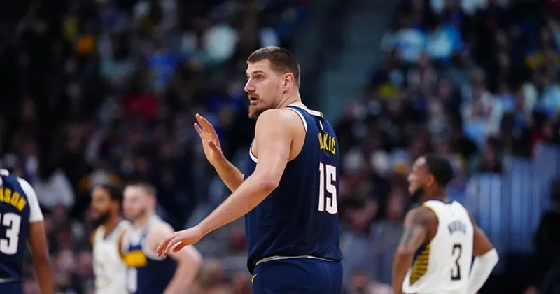 NBA de Jokic triple double yaptı, Nuggets üst üste 4. galibiyetini aldı