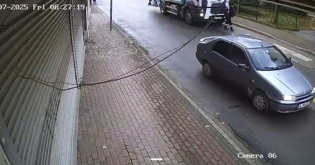Belediye işçisinin çöp kamyonunun altında kalıp öldüğü kaza kamerada Kocaeli Haberleri