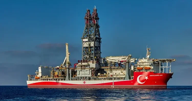 Abdülhamid Han dan Karadeniz de 6 sondaj