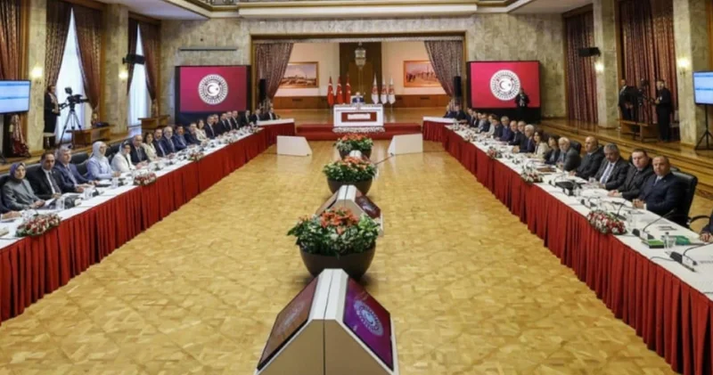 Komisyonda kritik toplantı haftası: İmralı ziyaretinin de ele alınması bekleniyor