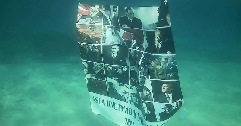 Mavi derinliklerde Atatürk e saygı