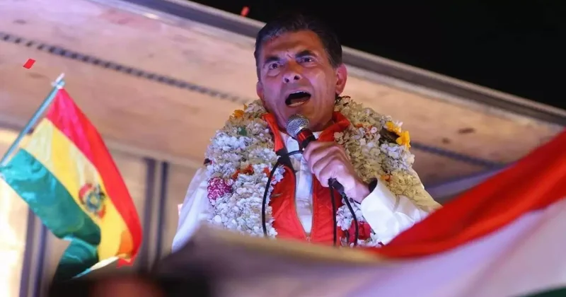 Yeni Bolivya Devlet Başkanı Paz yemin ederek göreve başladı