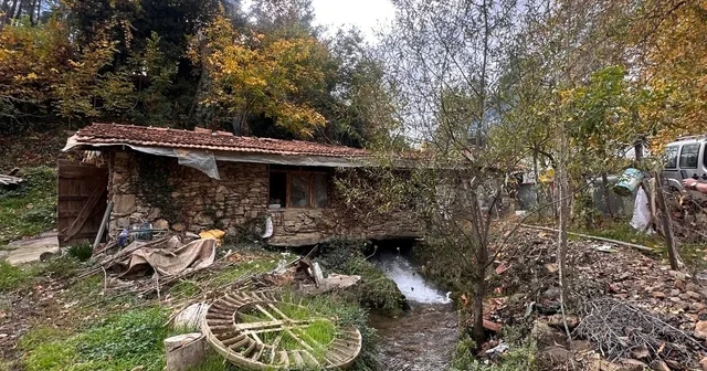 Muğla da 300 yıllık su değirmeni hala çarklarını döndürüyor Muğla Haberleri