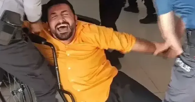 Antalya da yangın tahliyesinde hasta ve yakını rolündeki hastane çalışanlarından Oscarlık performans VİDEO İZLE