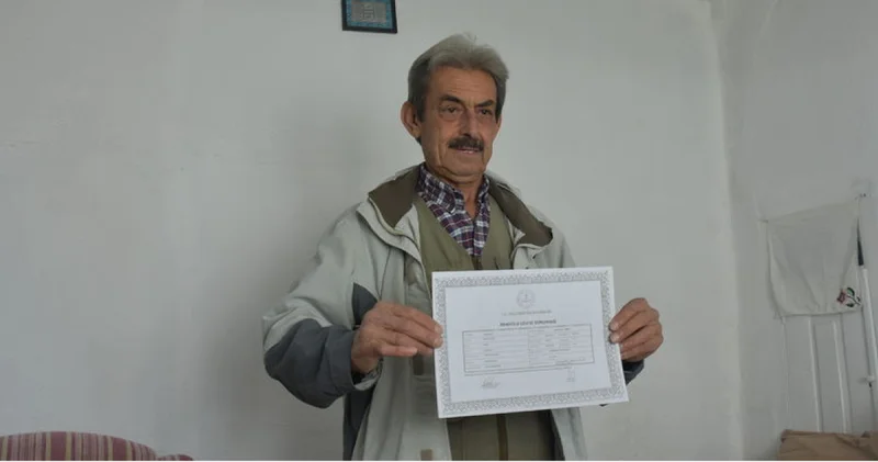 Afyon haberleri: Üç dil biliyordu liseyi de bitirdi SON DAKİKA HABERİ