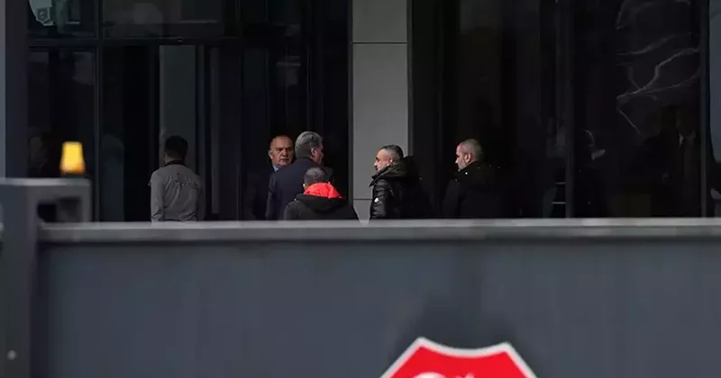 Beşiktaş Başkanı Serdal Adalı TFF Başkanı İbrahim Hacıosmanoğlu görüşmek için Riva da! Fanatik Gazetesi Beşiktaş (BJK) Haberleri Spor