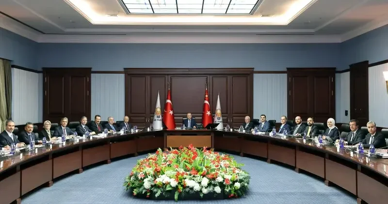 AK Parti’de 2025’in son MYK toplantısı bugün: Kritik başlıklar masada Gündem Haberleri