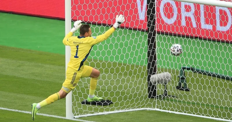 Kaleciden bahis mesajı: Sen karşılıklı gol oyna ben kesin yerim