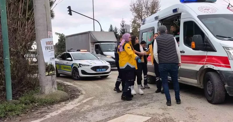 Işık ihlali kaza getirdi: 2 yaralı