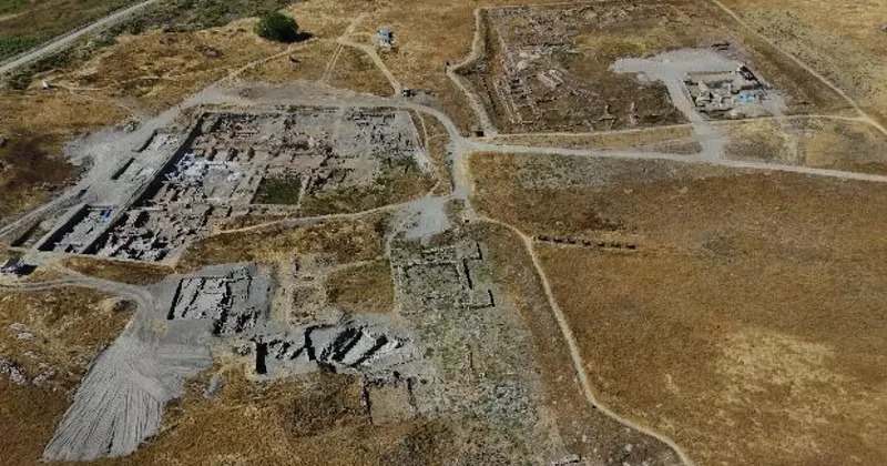 Kültepe de sarayın altından saray çıktı